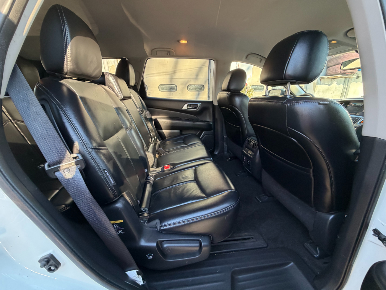 Nissan Pathfinder SL 4WD 2018