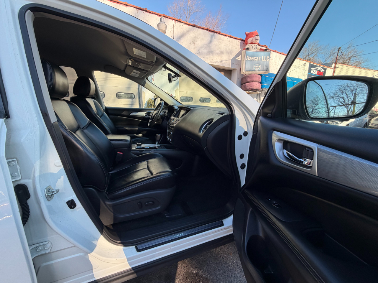 Nissan Pathfinder SL 4WD 2018