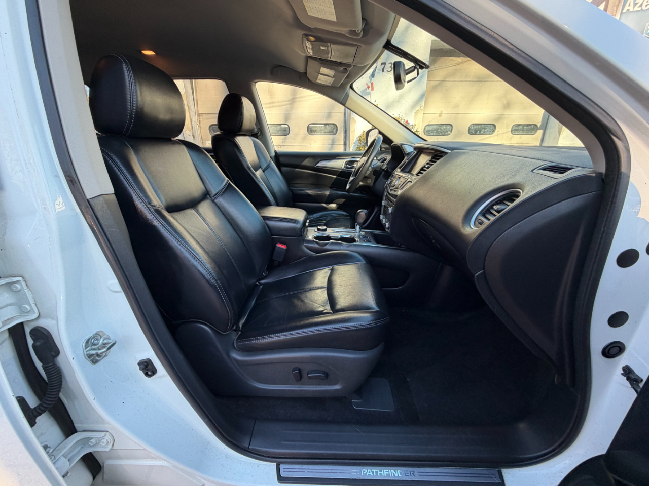 Nissan Pathfinder SL 4WD 2018