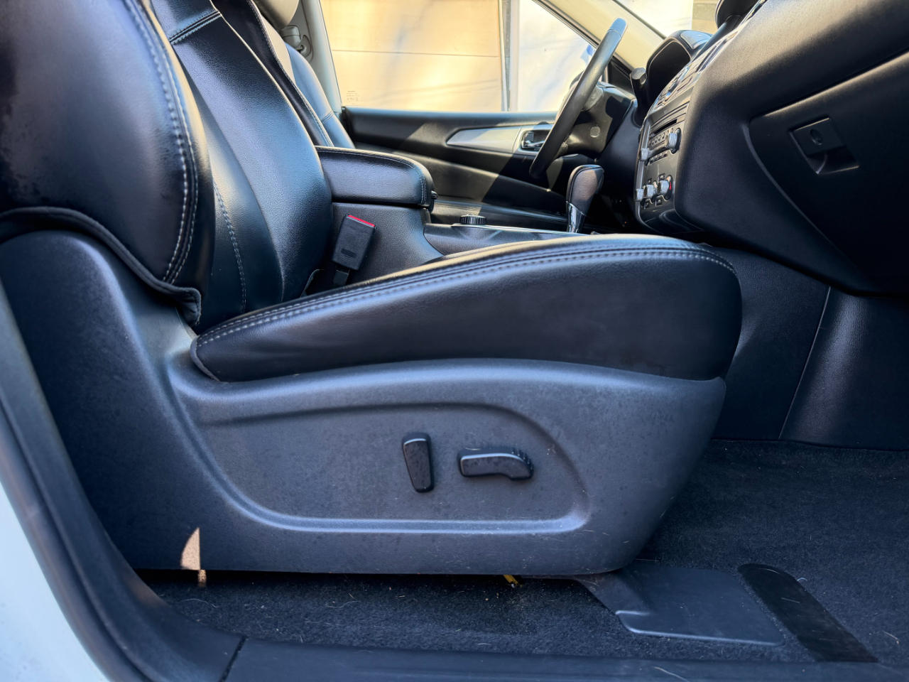 Nissan Pathfinder SL 4WD 2018