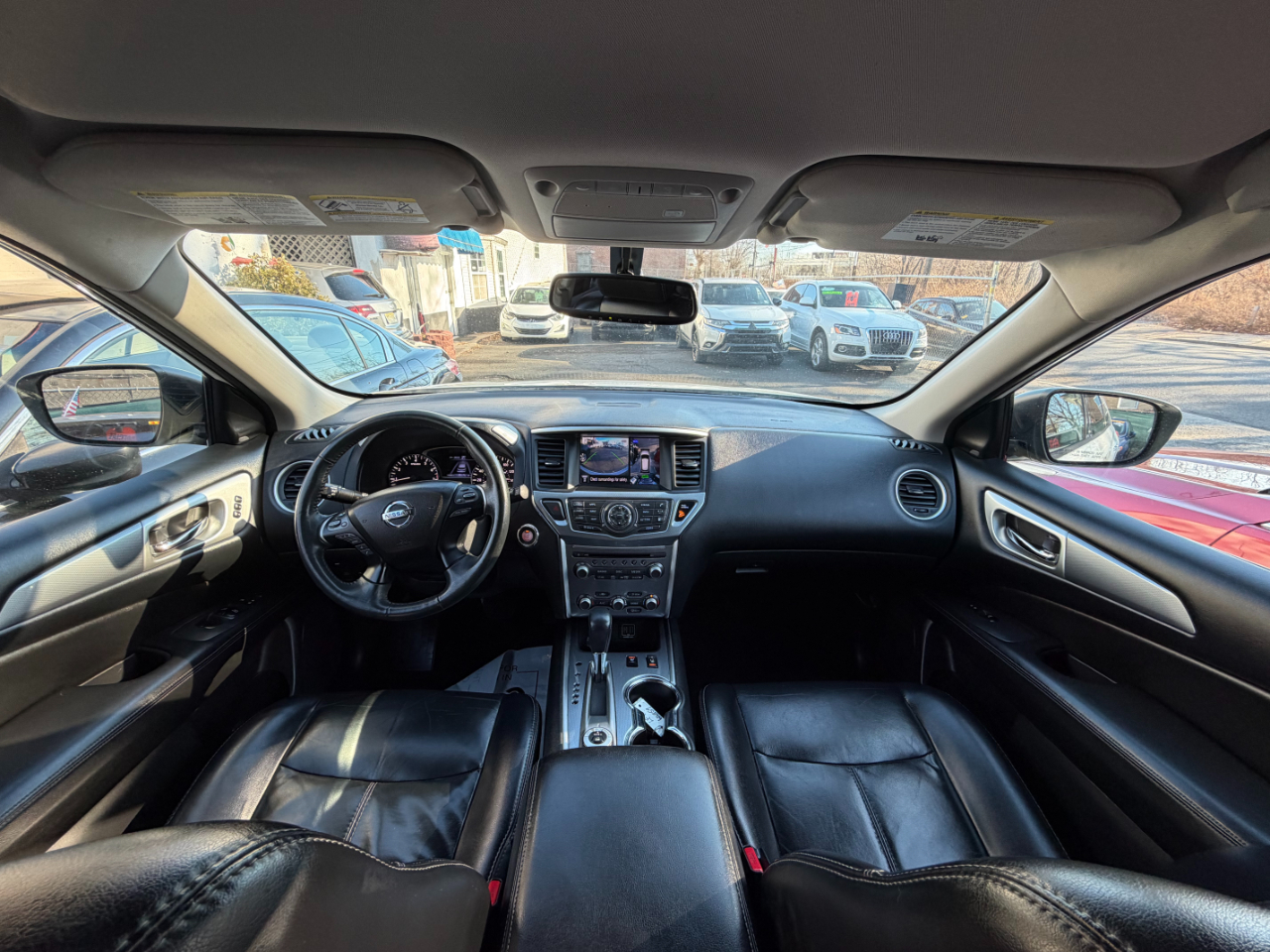 Nissan Pathfinder SL 4WD 2018