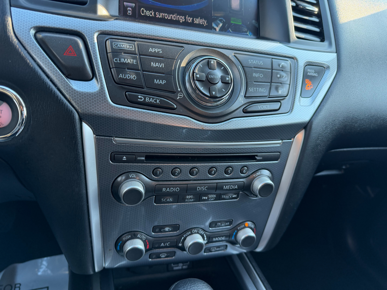 Nissan Pathfinder SL 4WD 2018