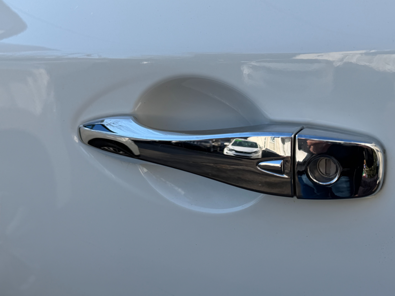 Nissan Pathfinder SL 4WD 2018