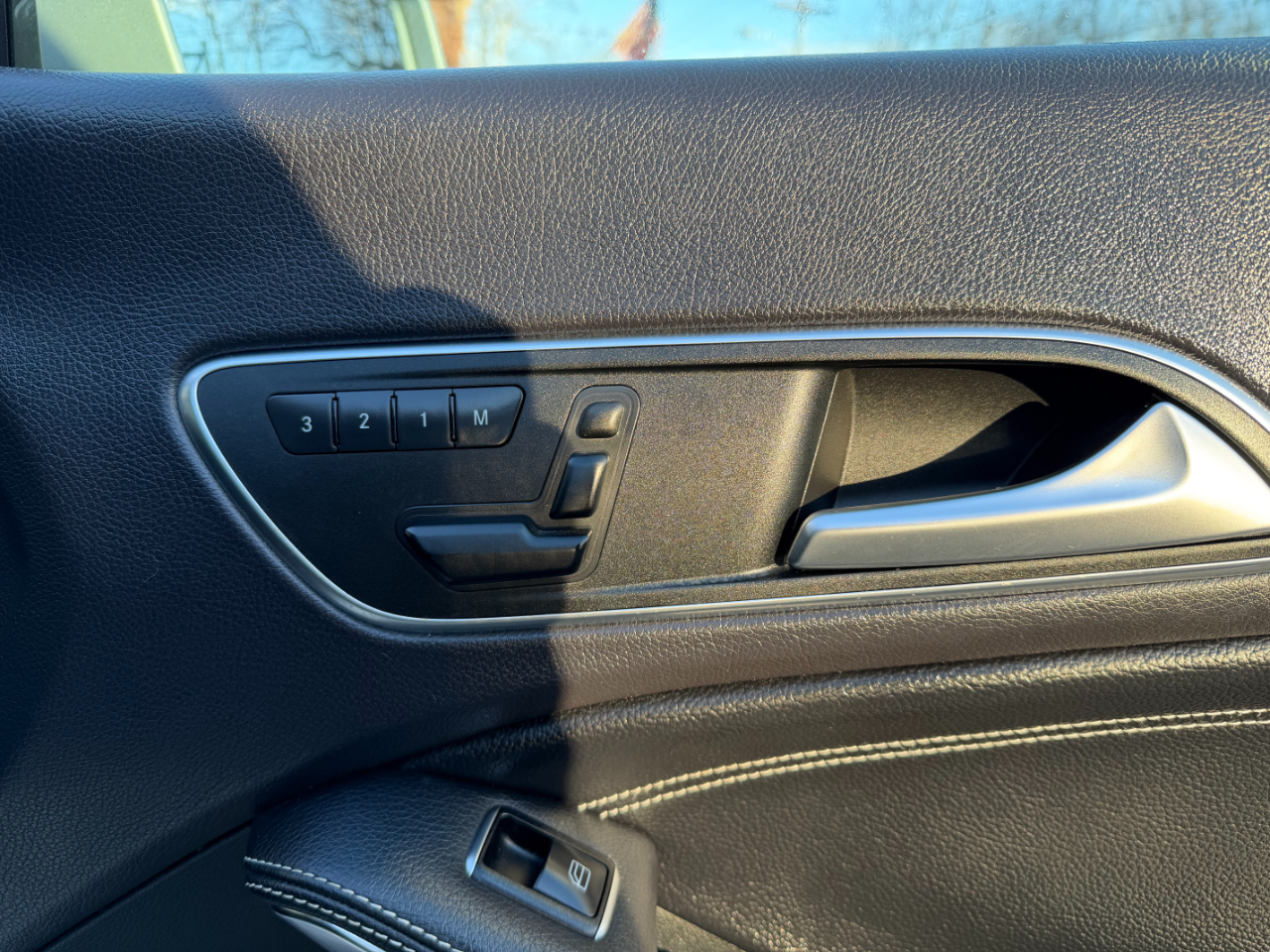 Mercedes-Benz CLA-Class 250 2014