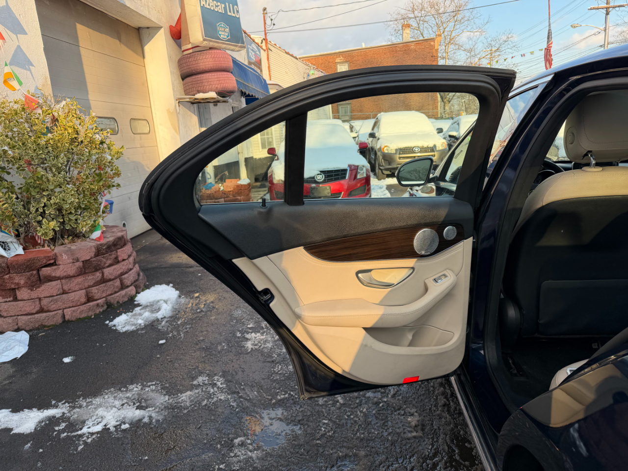 Mercedes-Benz C-Class C300 4MATIC Sedan 2015