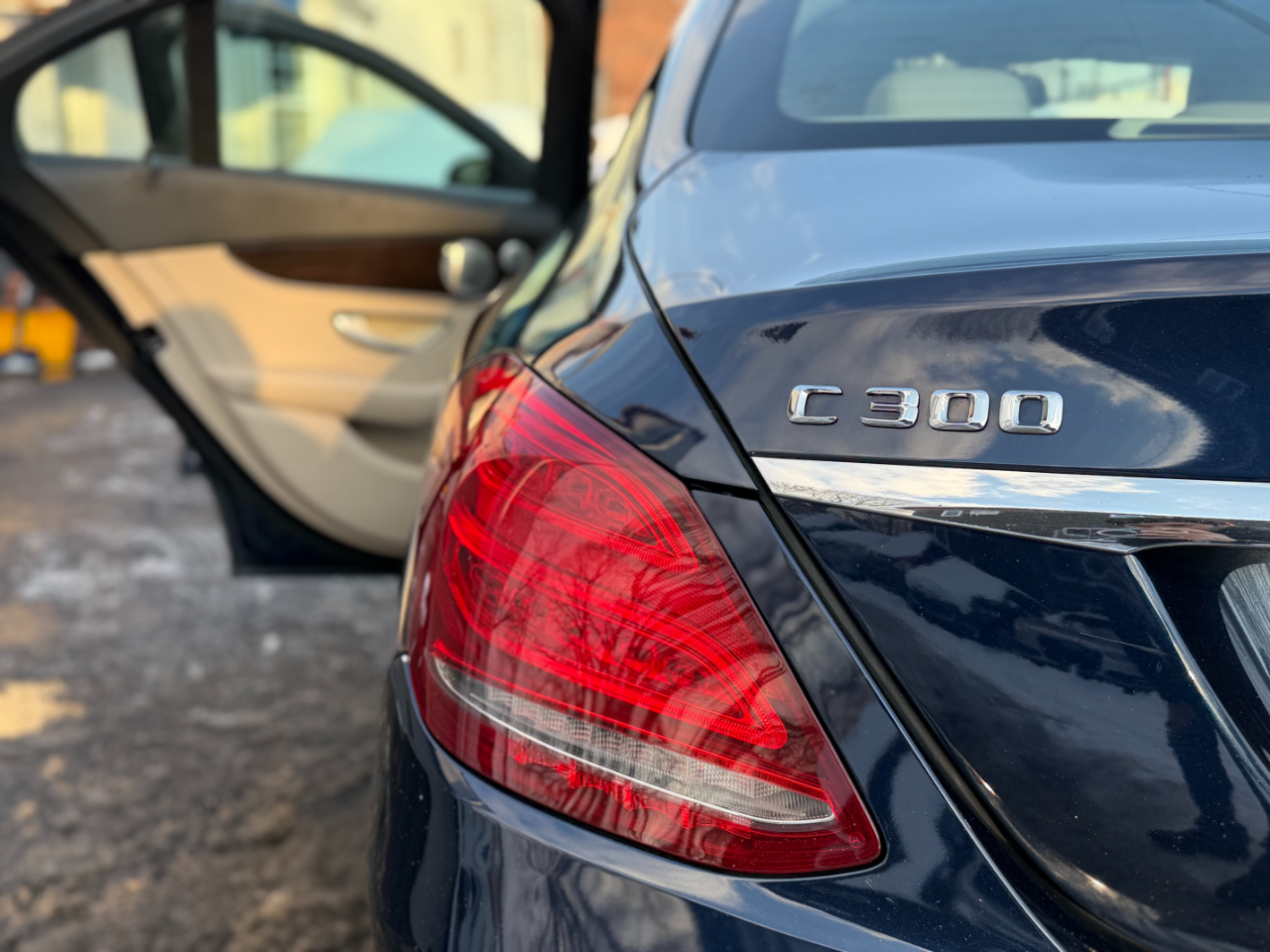 Mercedes-Benz C-Class C300 4MATIC Sedan 2015