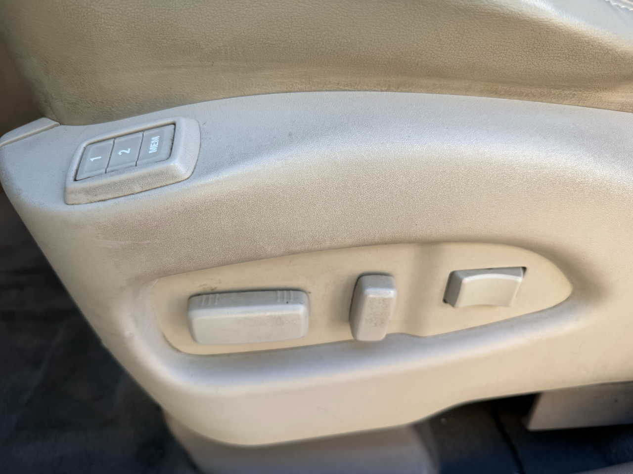 Cadillac SRX Luxury Collection FWD 2013