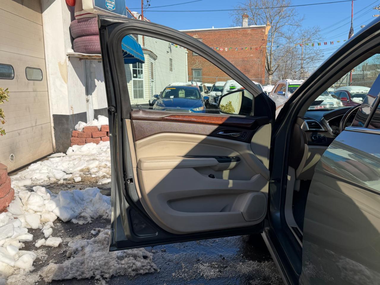 Cadillac SRX Luxury Collection FWD 2013