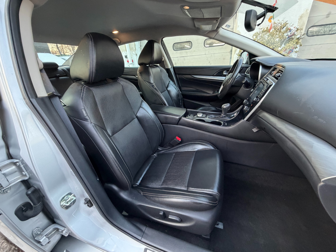 Nissan Maxima 3.5 SV 2017