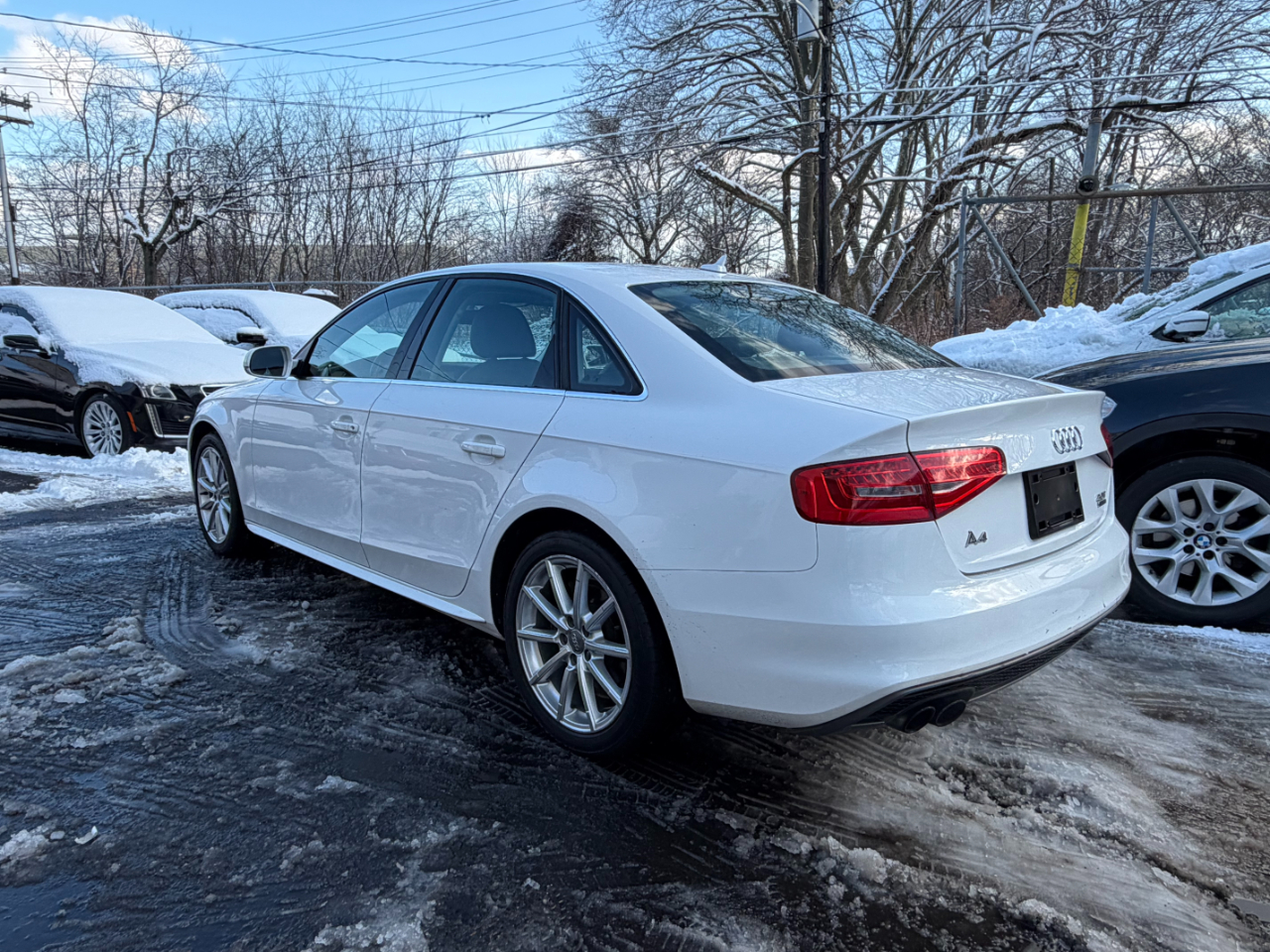 Audi A4 2.0T Premium quattro Sedan 2015