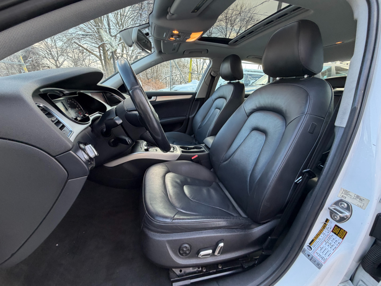 Audi A4 2.0T Premium quattro Sedan 2015