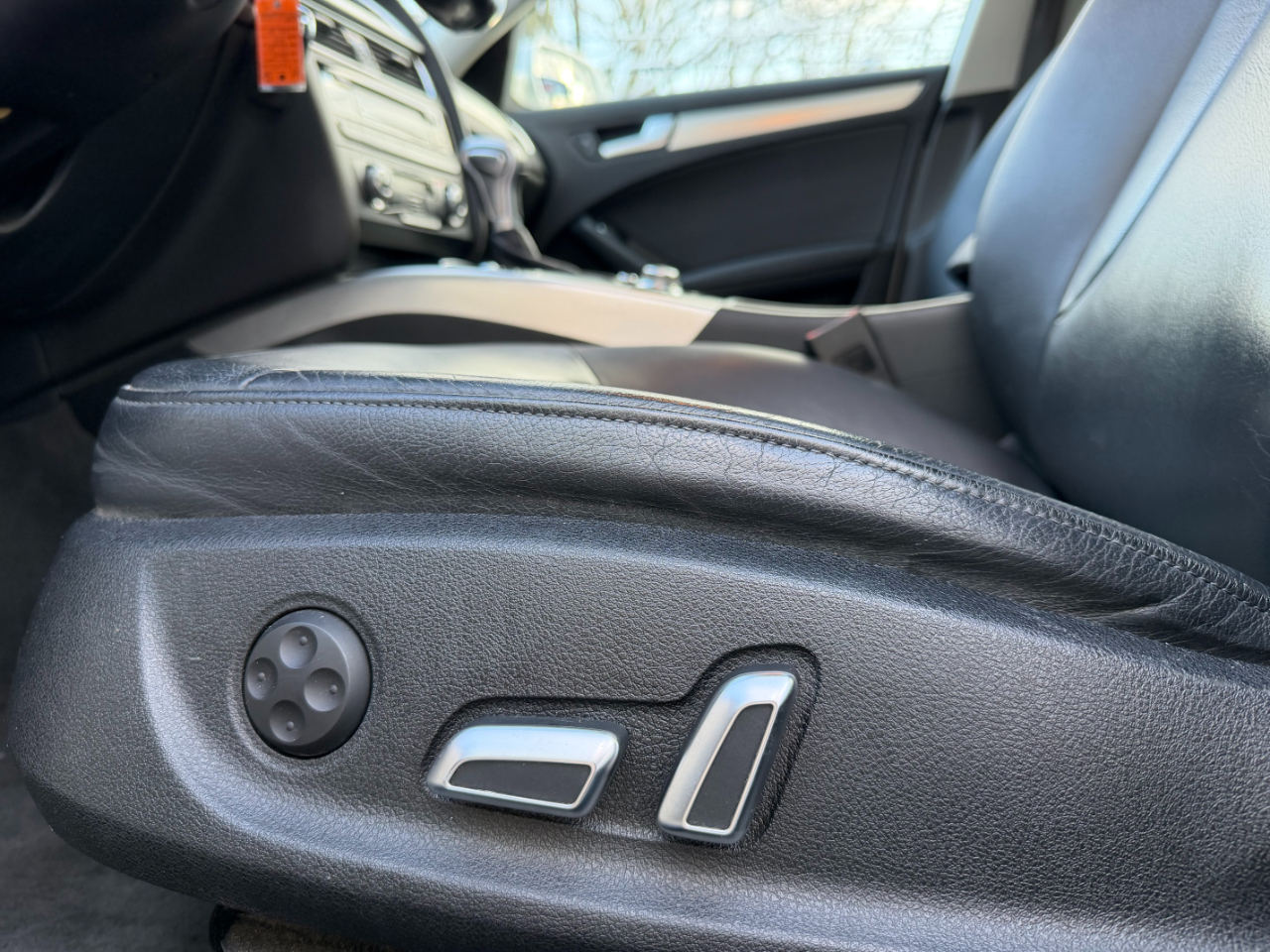 Audi A4 2.0T Premium quattro Sedan 2015