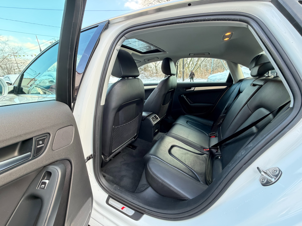 Audi A4 2.0T Premium quattro Sedan 2015