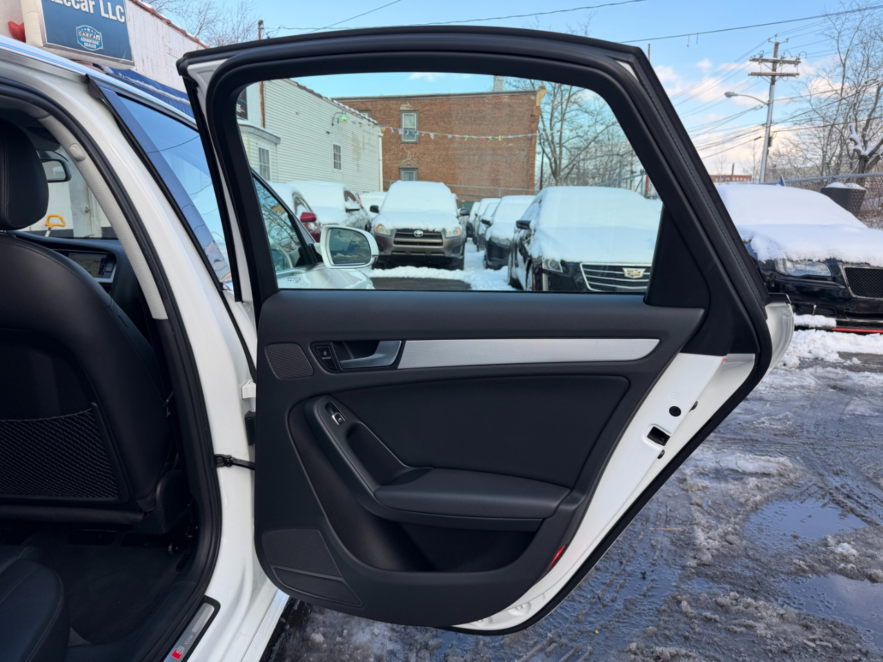 Audi A4 2.0T Premium quattro Sedan 2015