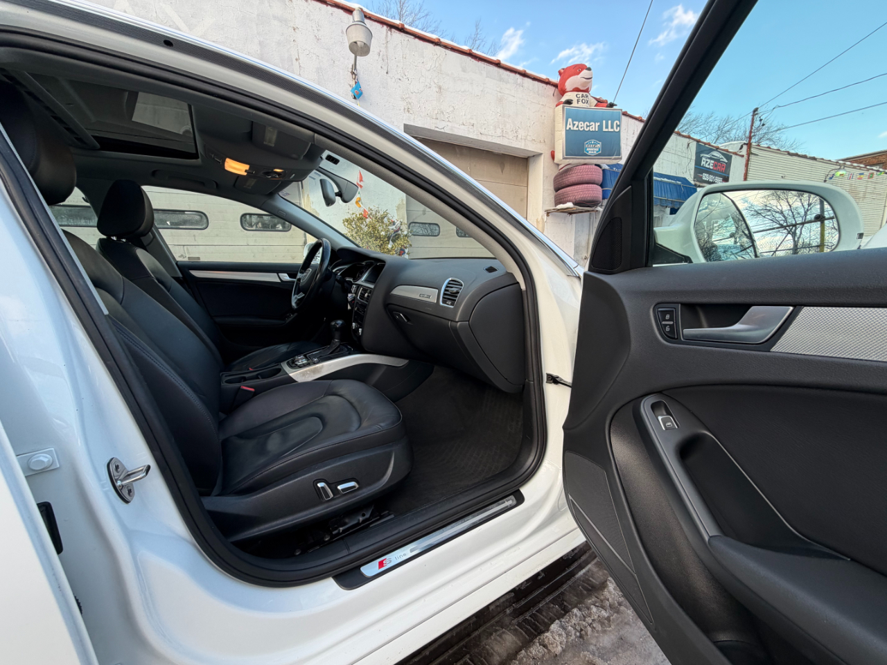 Audi A4 2.0T Premium quattro Sedan 2015