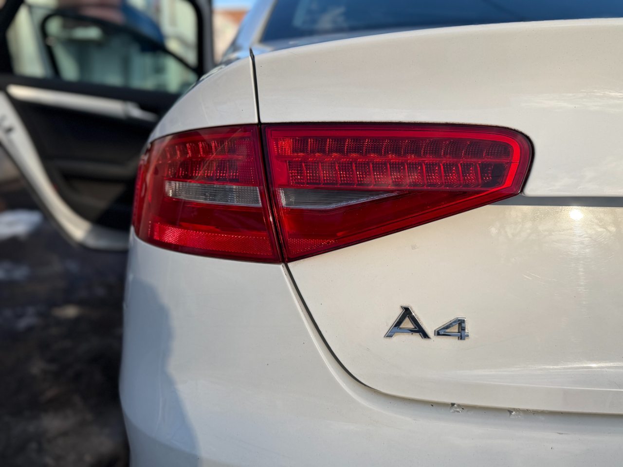 Audi A4 2.0T Premium quattro Sedan 2015