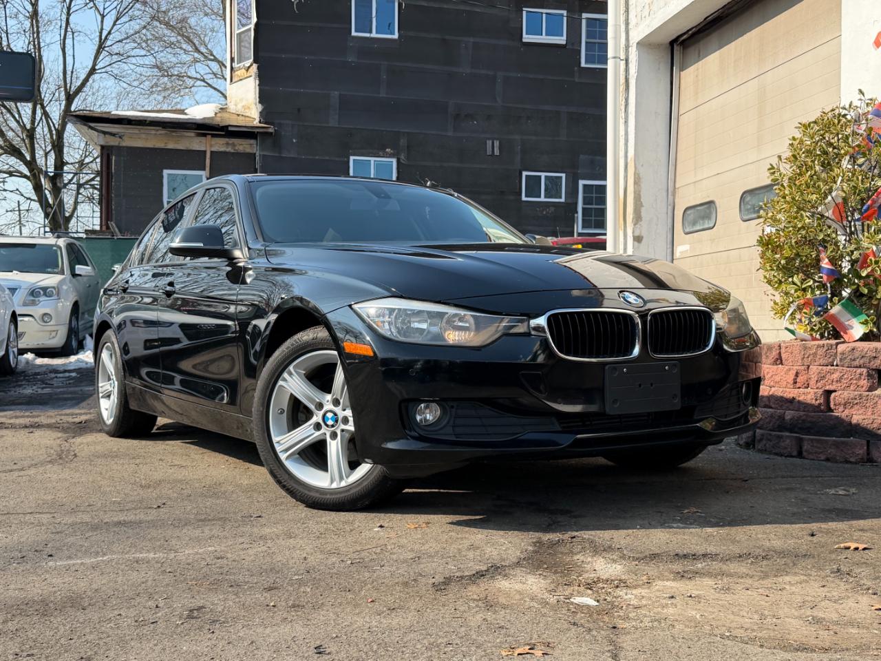 BMW 3-Series 320i Sedan 2015