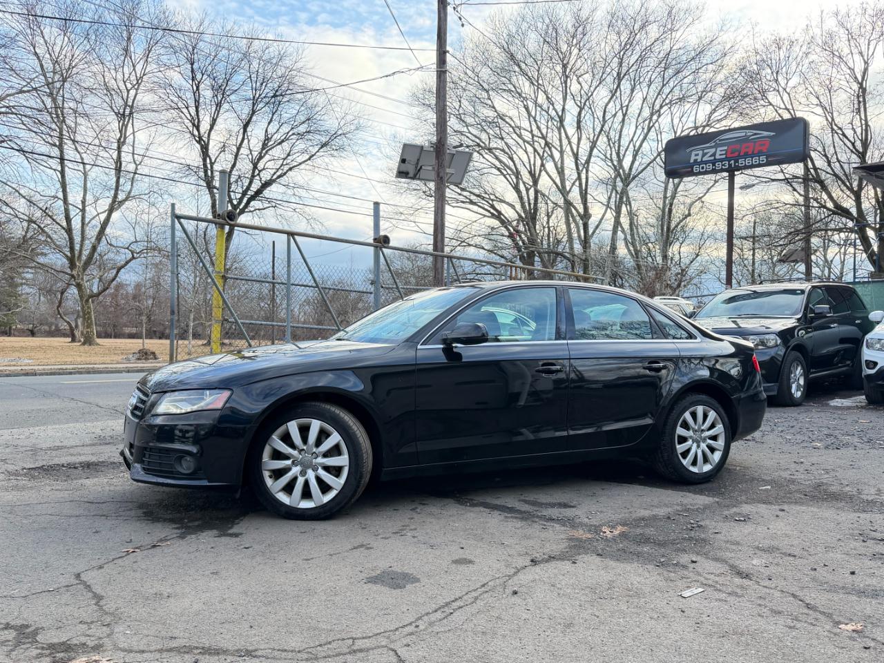 Audi A4 2.0T Premium quattro Sedan 2012