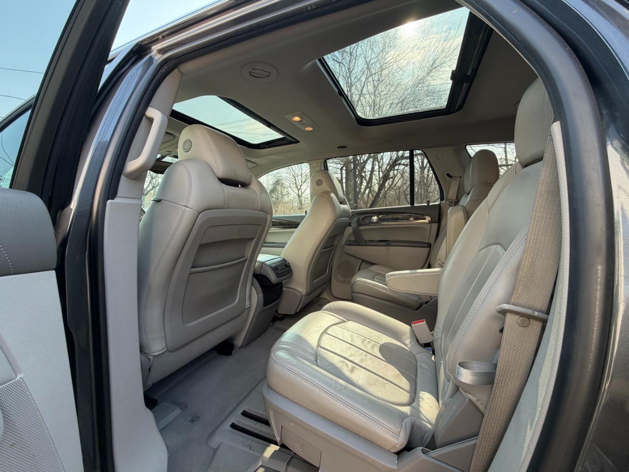 Buick Enclave Premium 2013