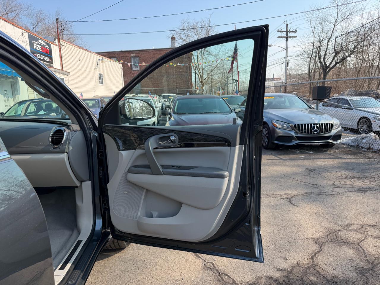 Buick Enclave Premium 2013