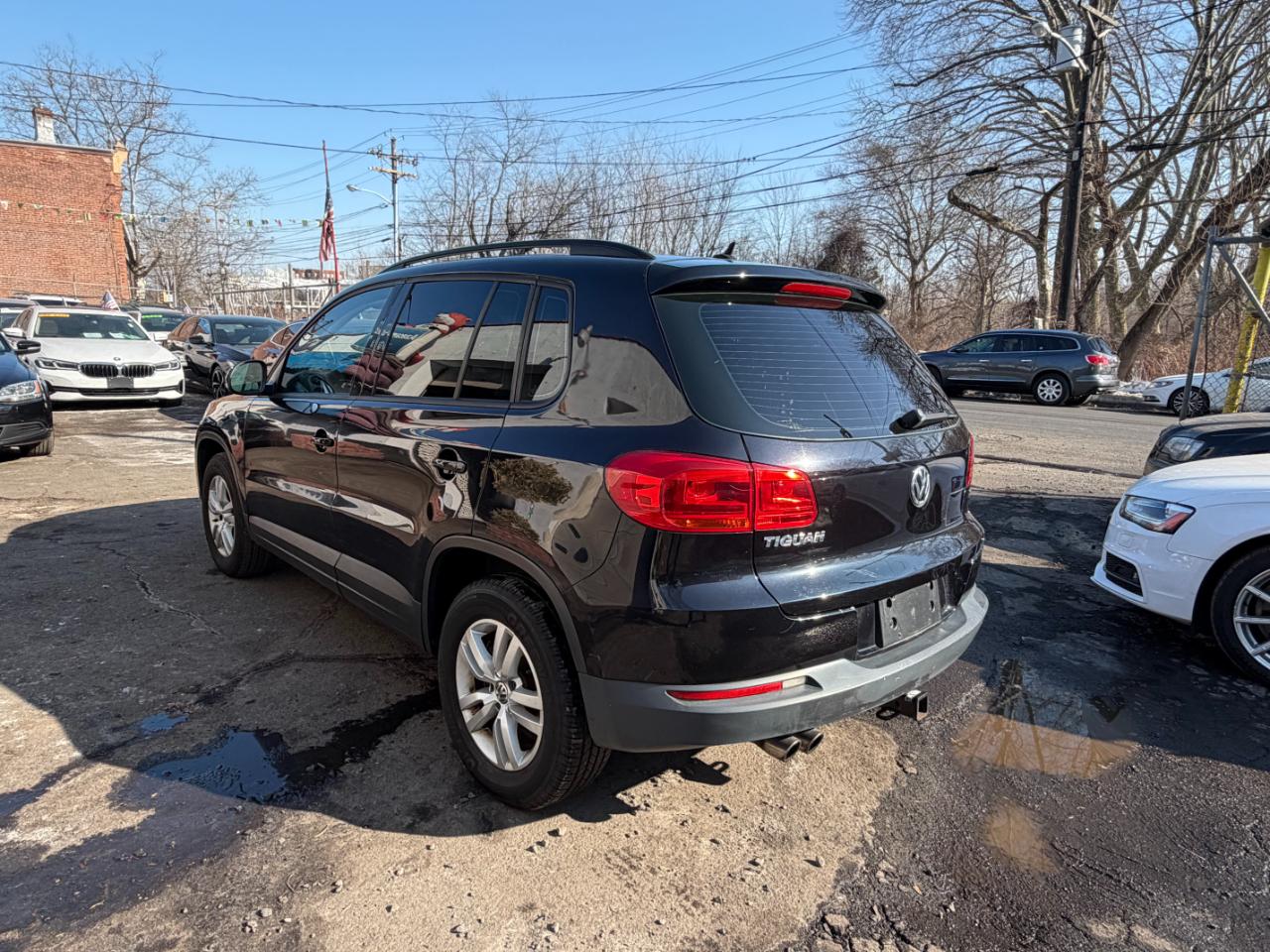 Volkswagen Tiguan S 4Motion AWD 2016