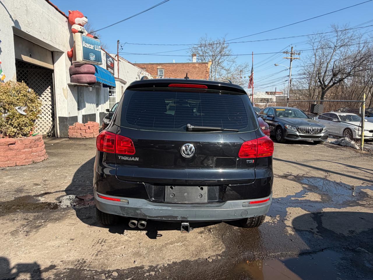 Volkswagen Tiguan S 4Motion AWD 2016