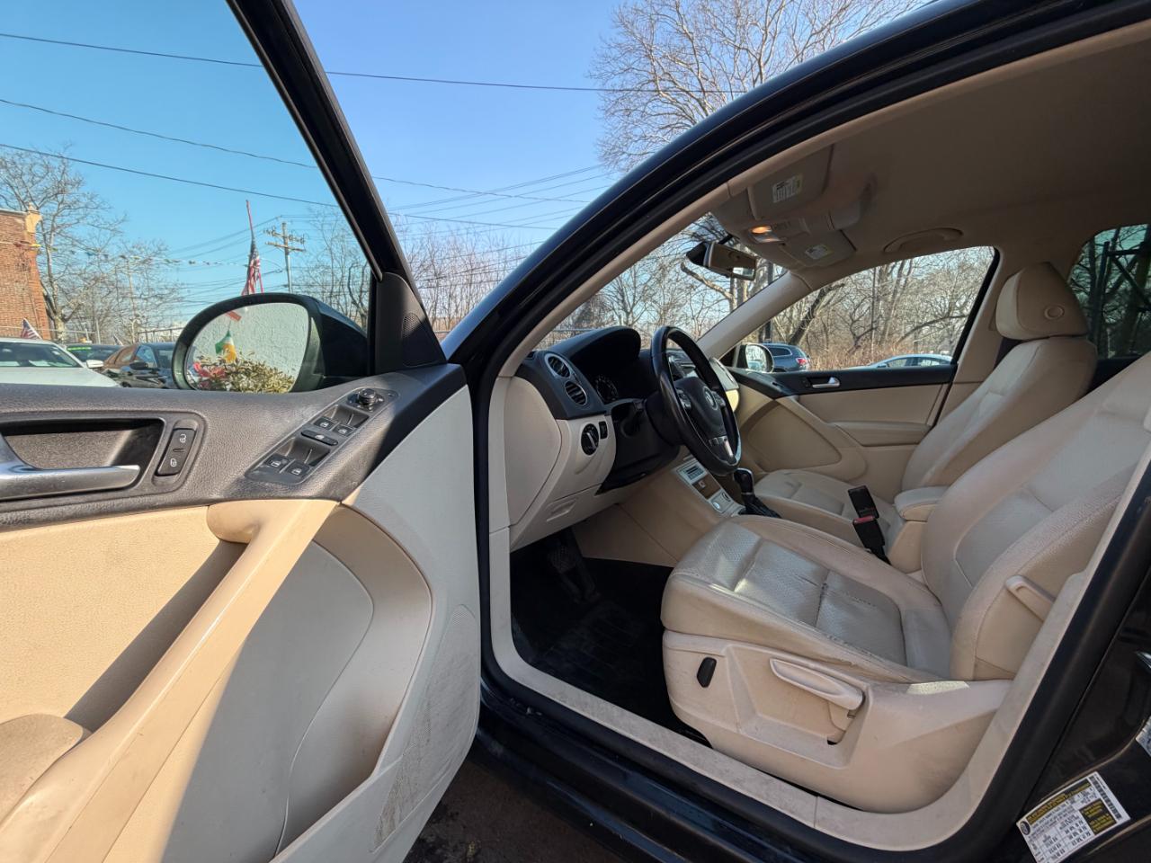 Volkswagen Tiguan S 4Motion AWD 2016