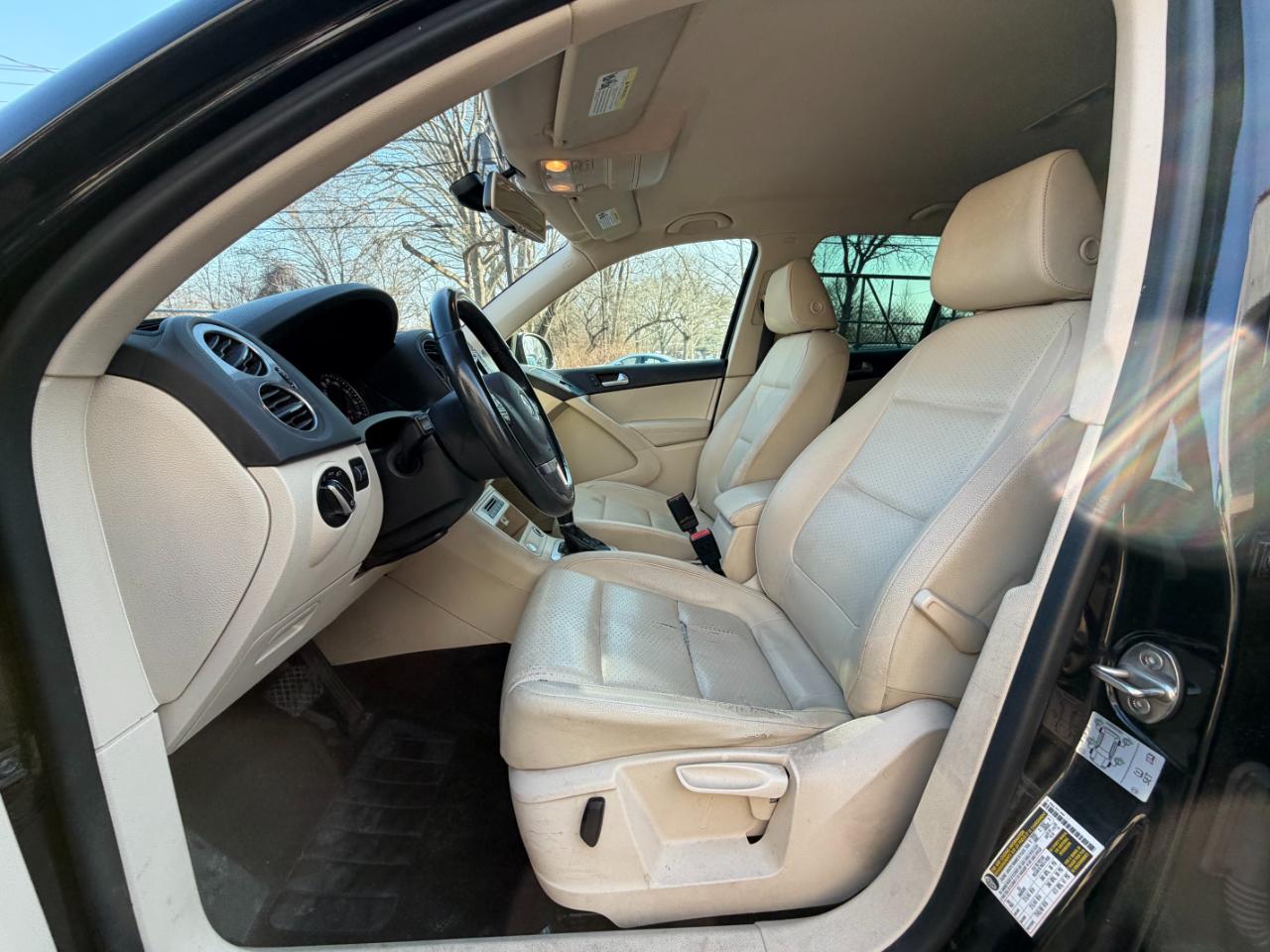 Volkswagen Tiguan S 4Motion AWD 2016