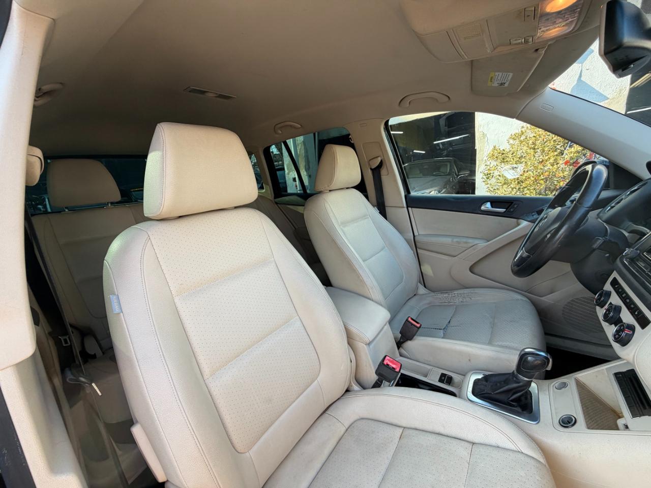 Volkswagen Tiguan S 4Motion AWD 2016