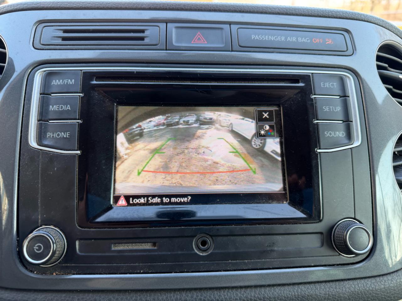 Volkswagen Tiguan S 4Motion AWD 2016