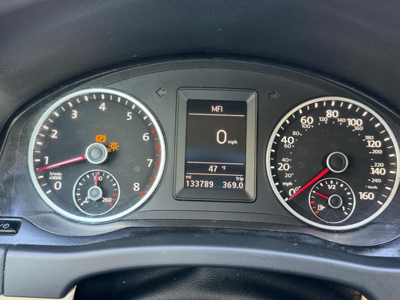 Volkswagen Tiguan S 4Motion AWD 2016