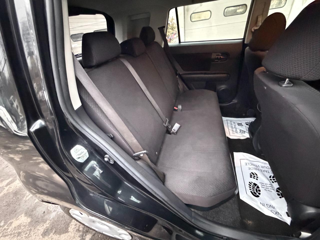 Scion xB Base 2009