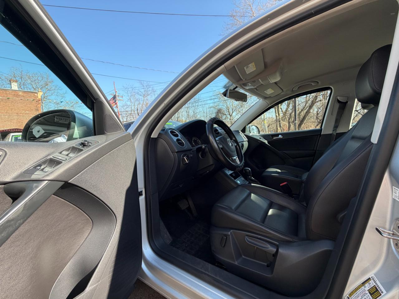 Volkswagen Tiguan S 4Motion AWD 2016