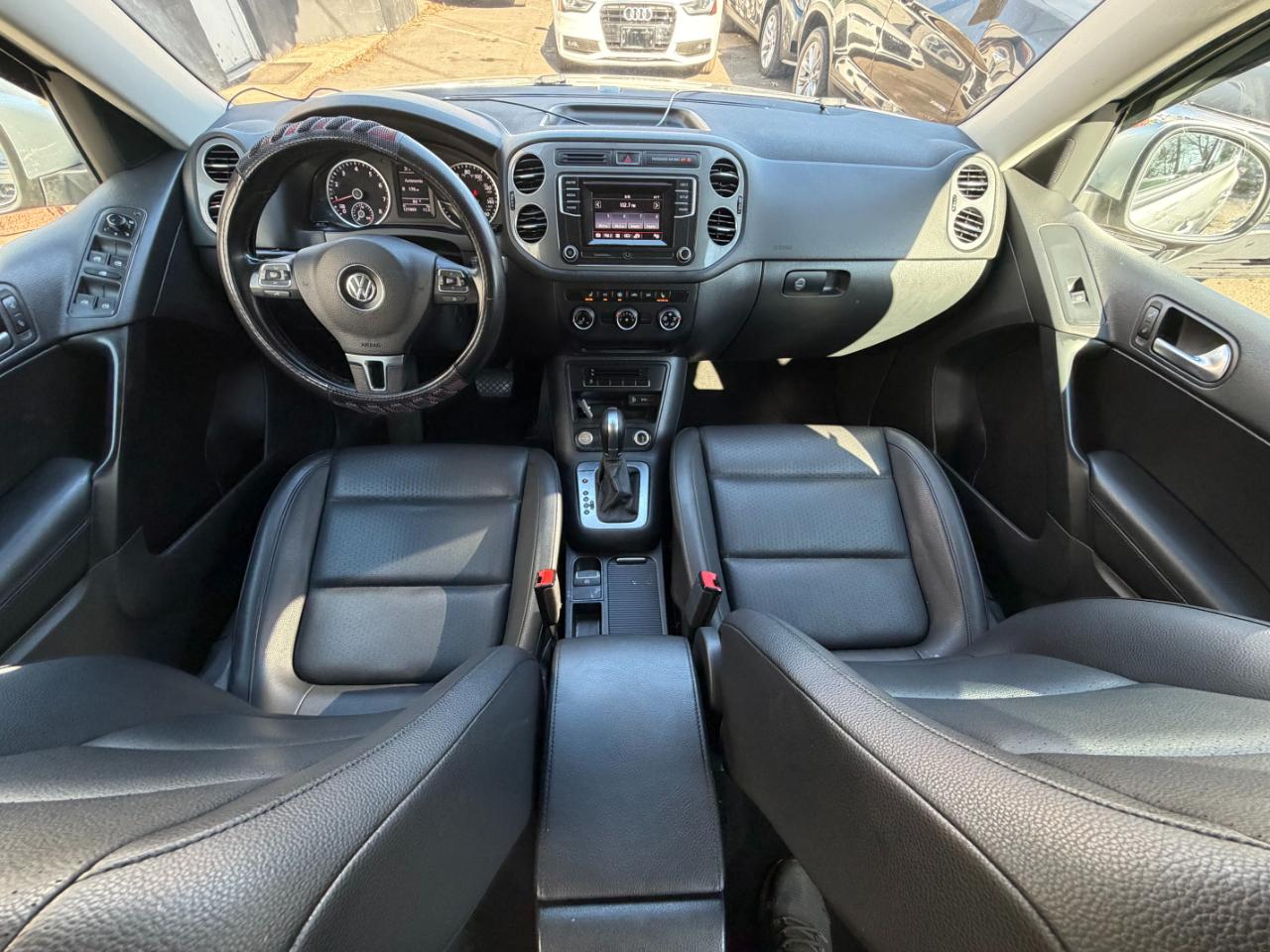 Volkswagen Tiguan S 4Motion AWD 2016