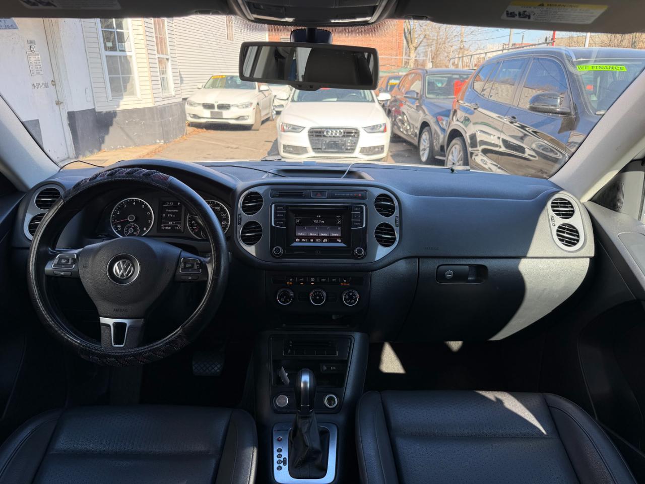 Volkswagen Tiguan S 4Motion AWD 2016