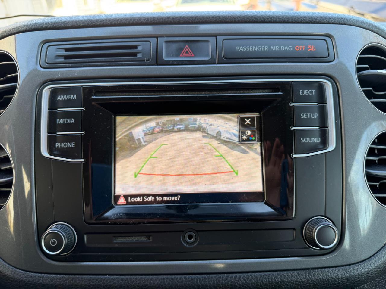 Volkswagen Tiguan S 4Motion AWD 2016