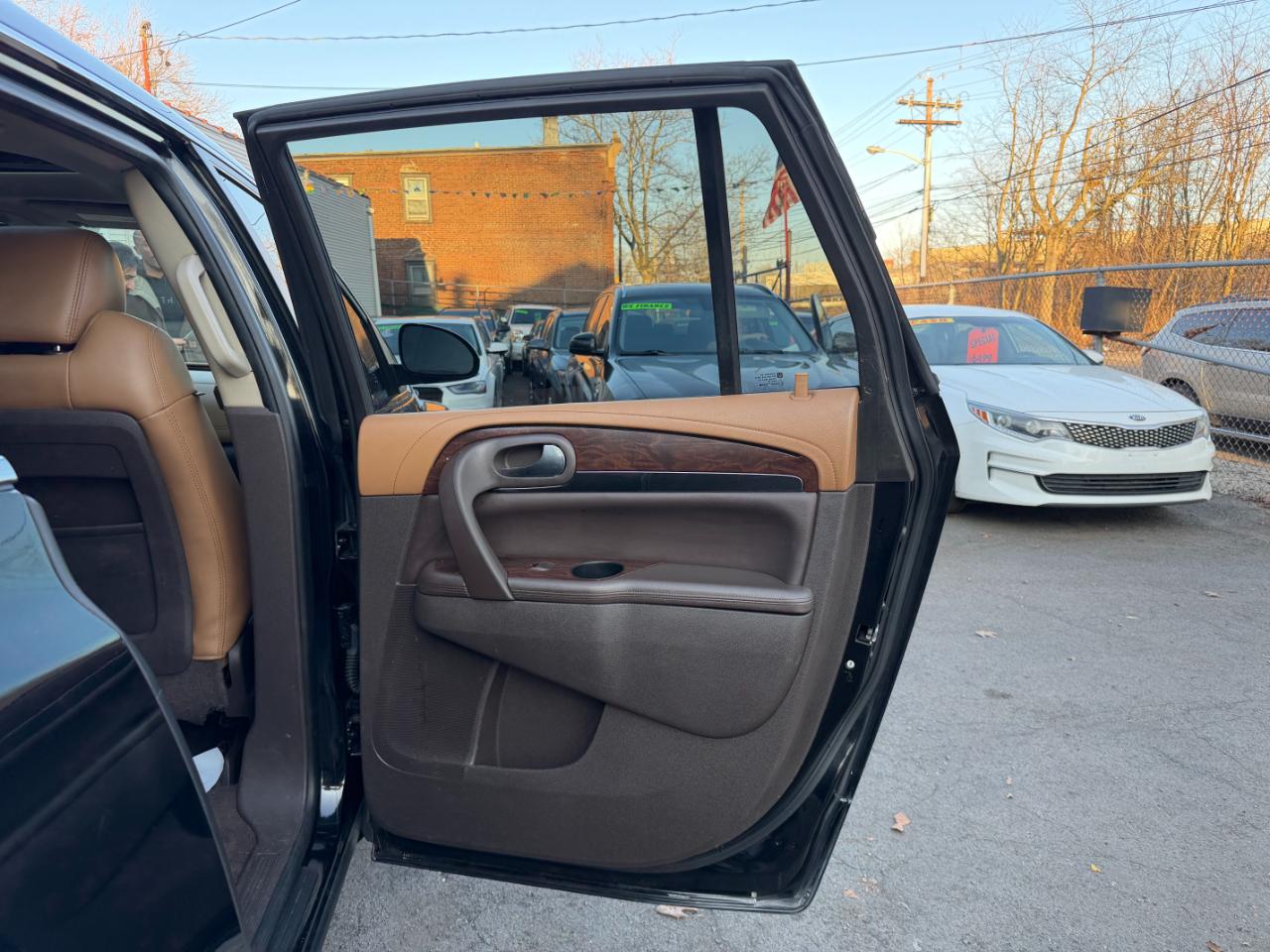 Buick Enclave Leather AWD 2016