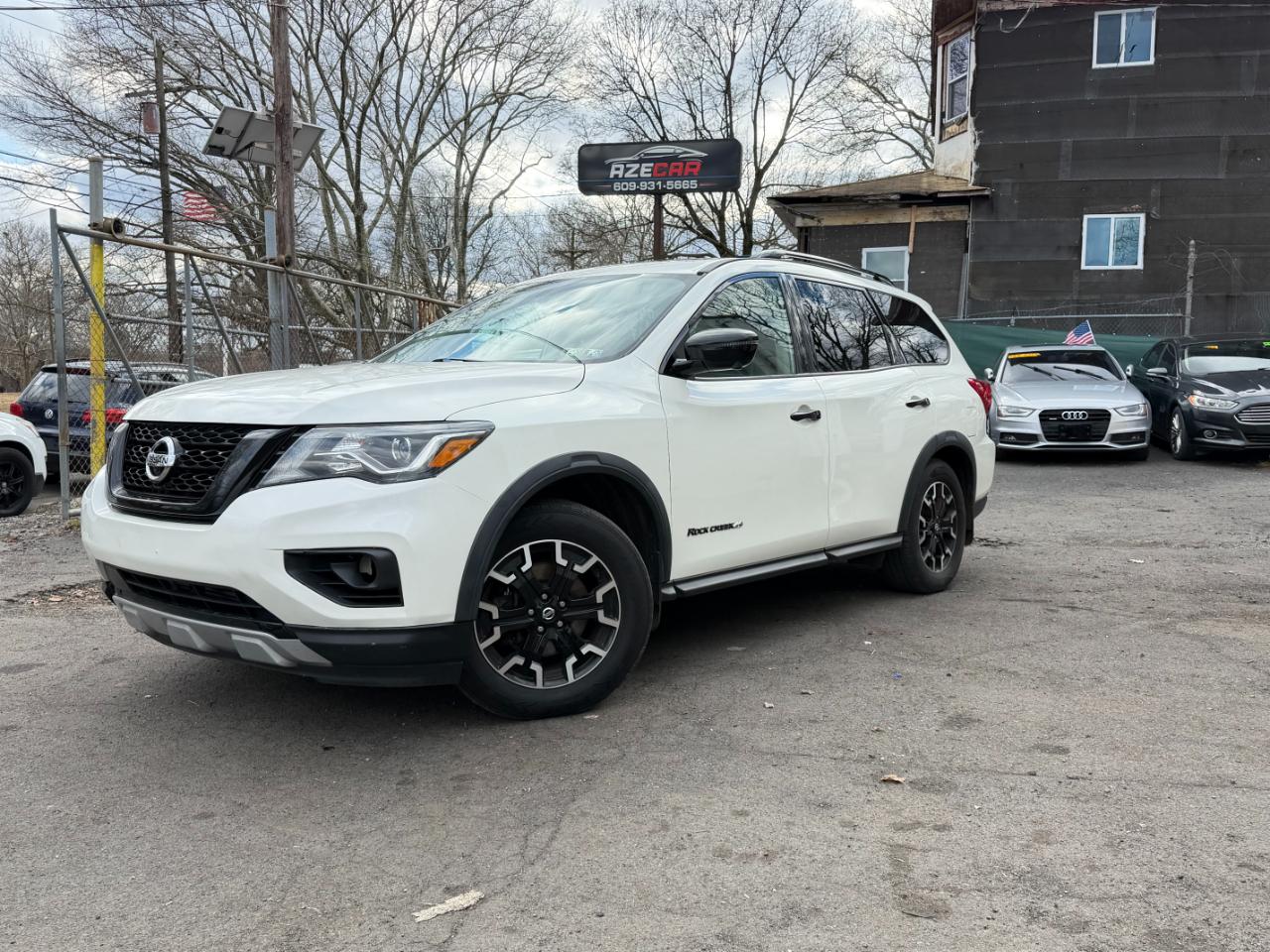 Nissan Pathfinder SL 4WD 2020