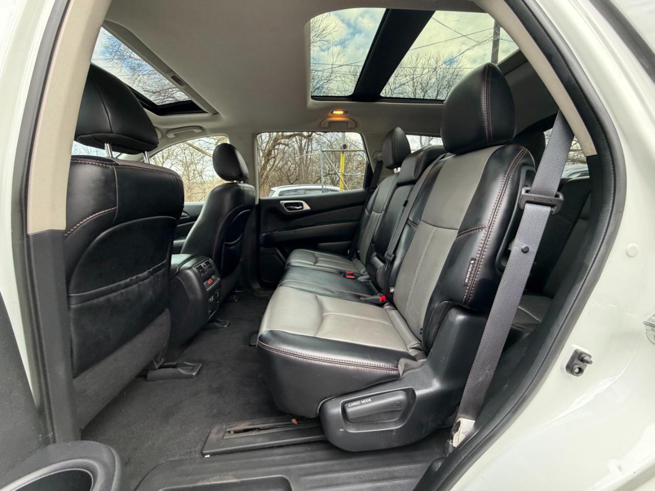 Nissan Pathfinder SL 4WD 2020