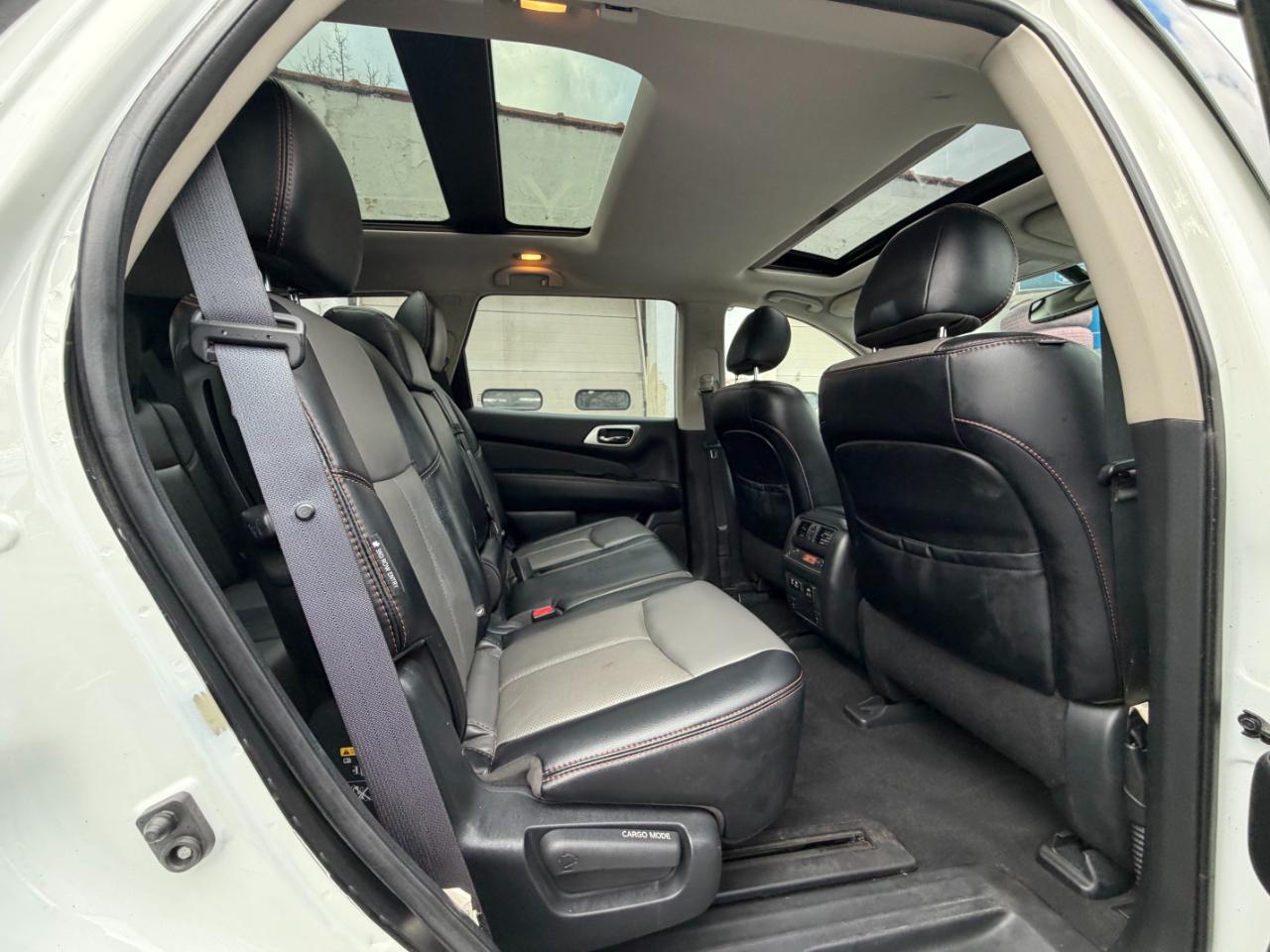 Nissan Pathfinder SL 4WD 2020