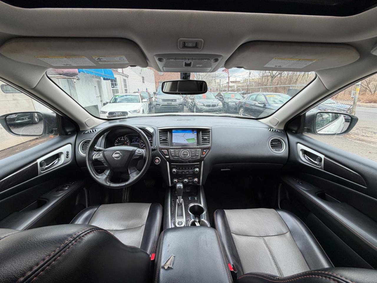 Nissan Pathfinder SL 4WD 2020