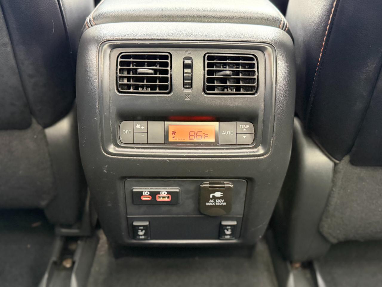 Nissan Pathfinder SL 4WD 2020