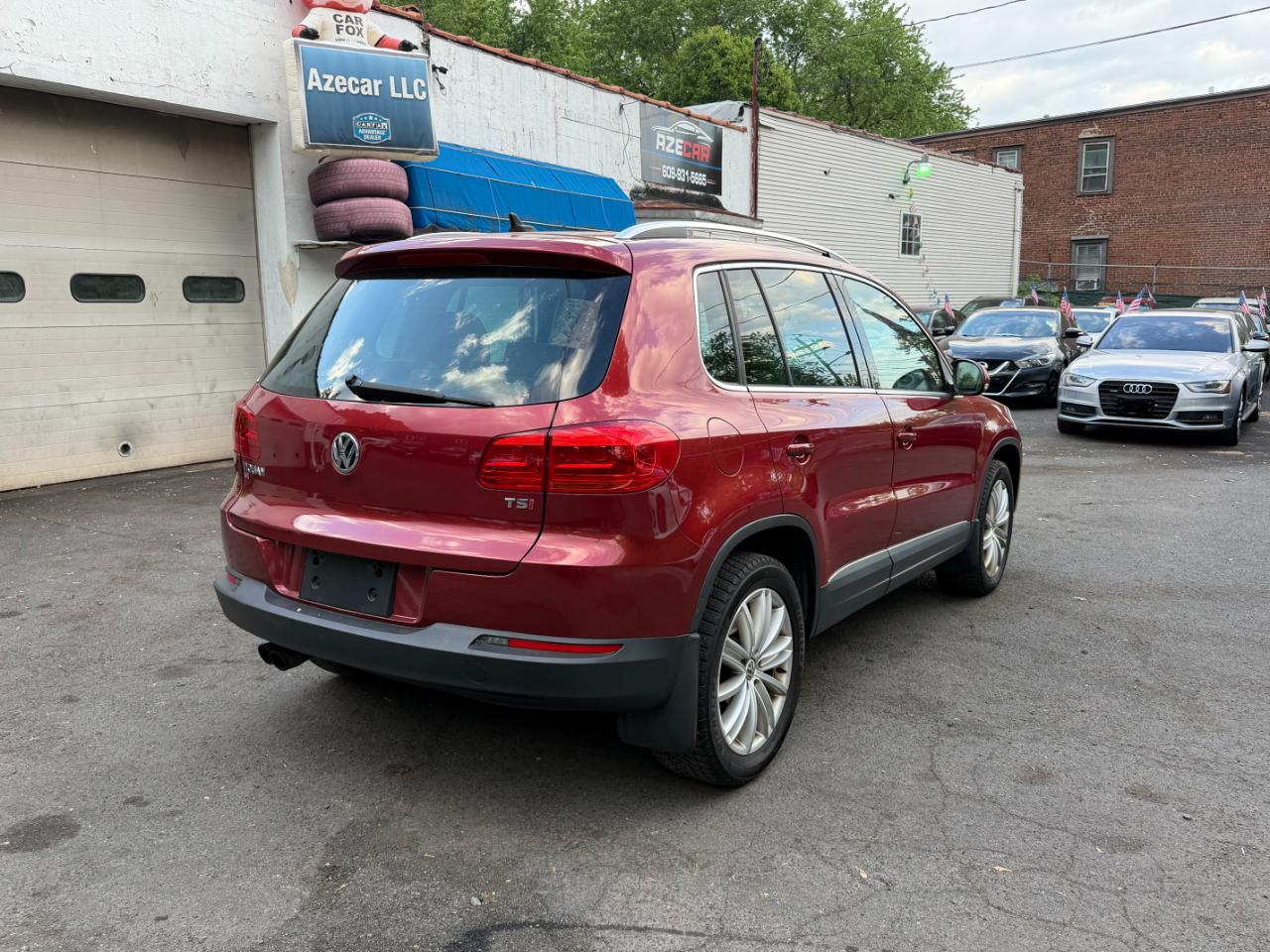 Volkswagen Tiguan SE 2016