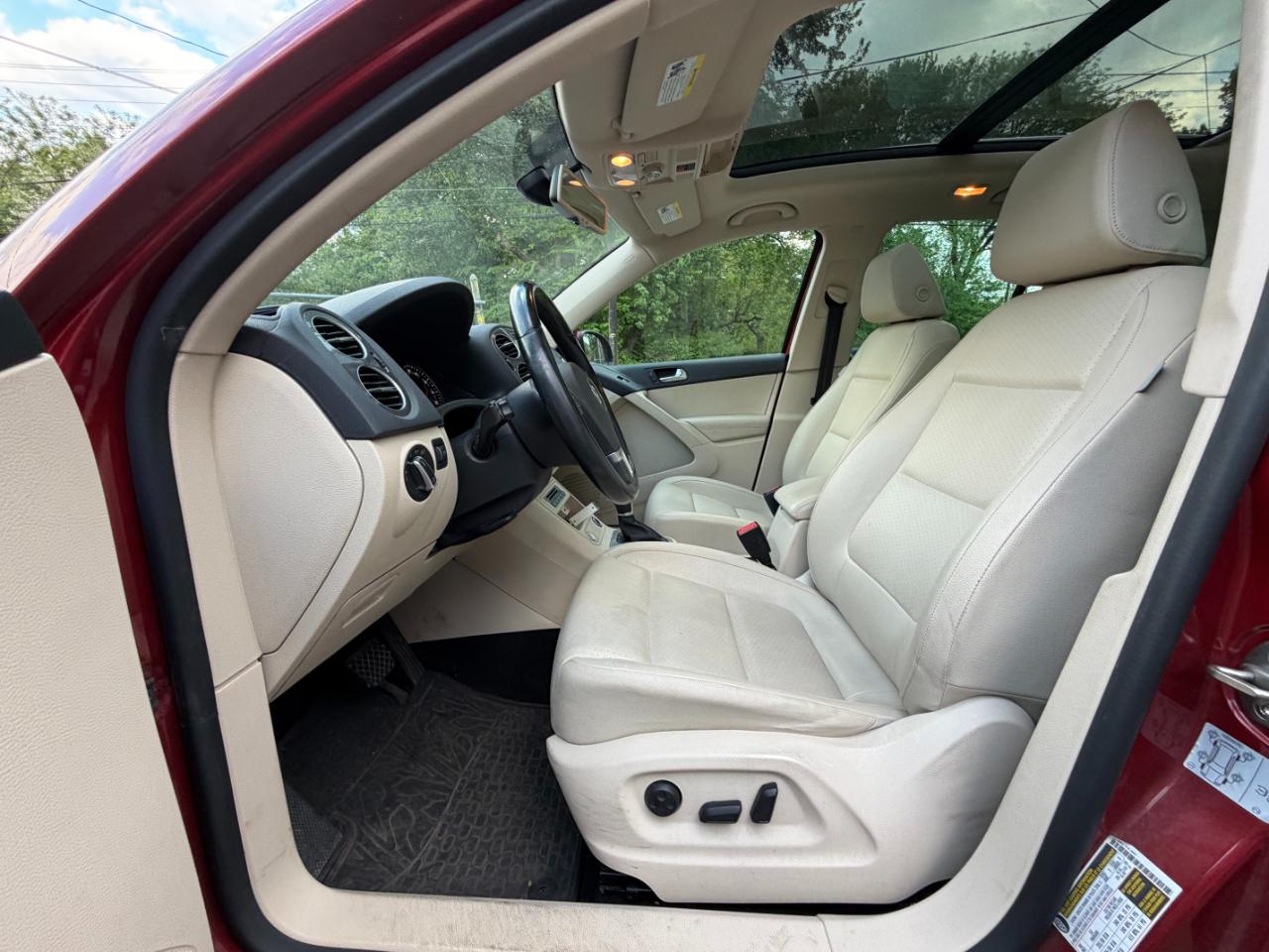 Volkswagen Tiguan SE 2016