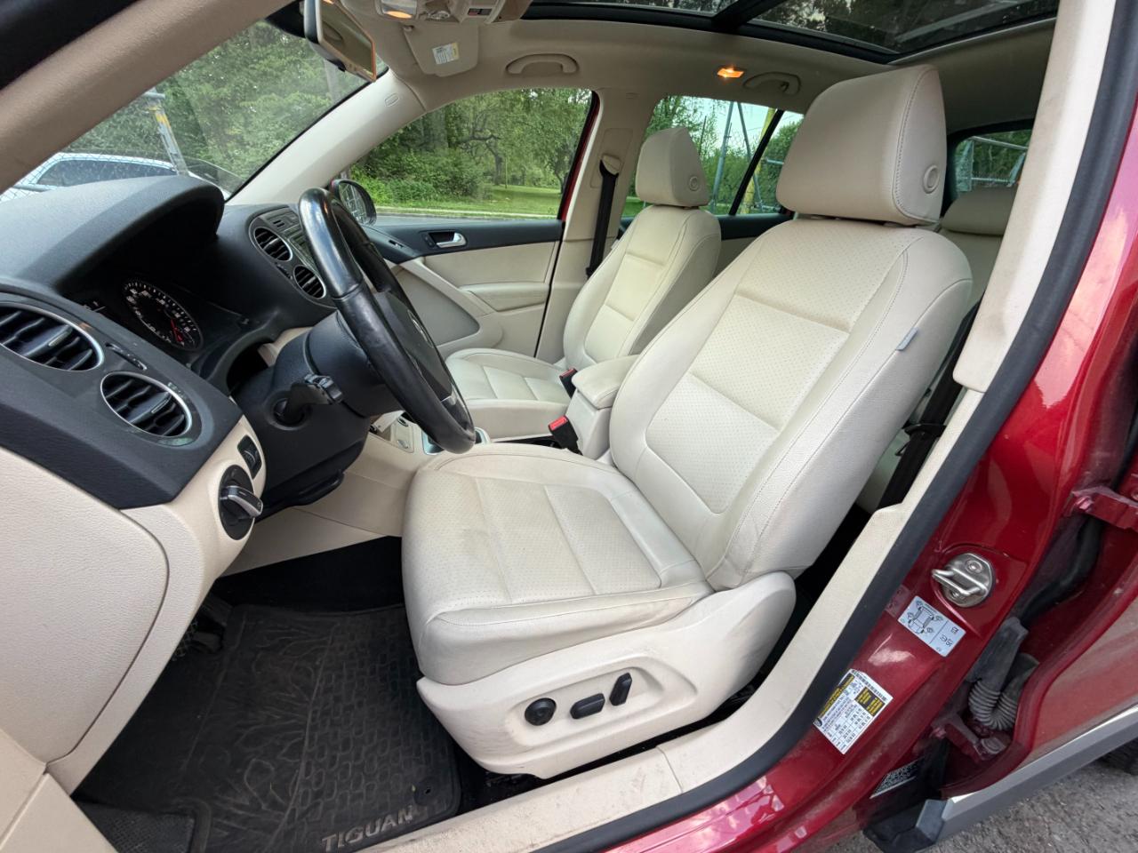 Volkswagen Tiguan SE 2016