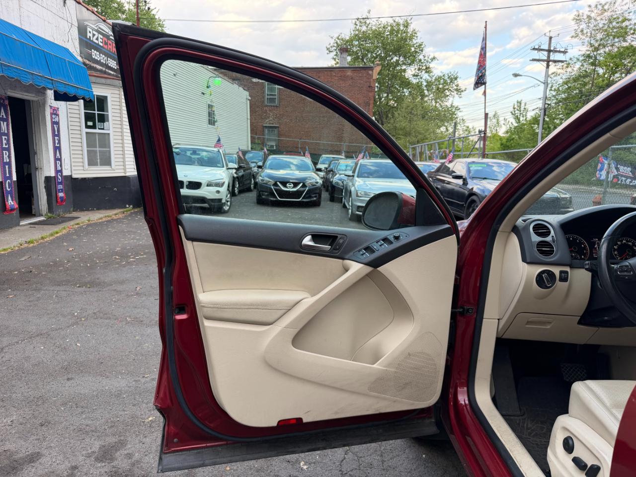 Volkswagen Tiguan SE 2016