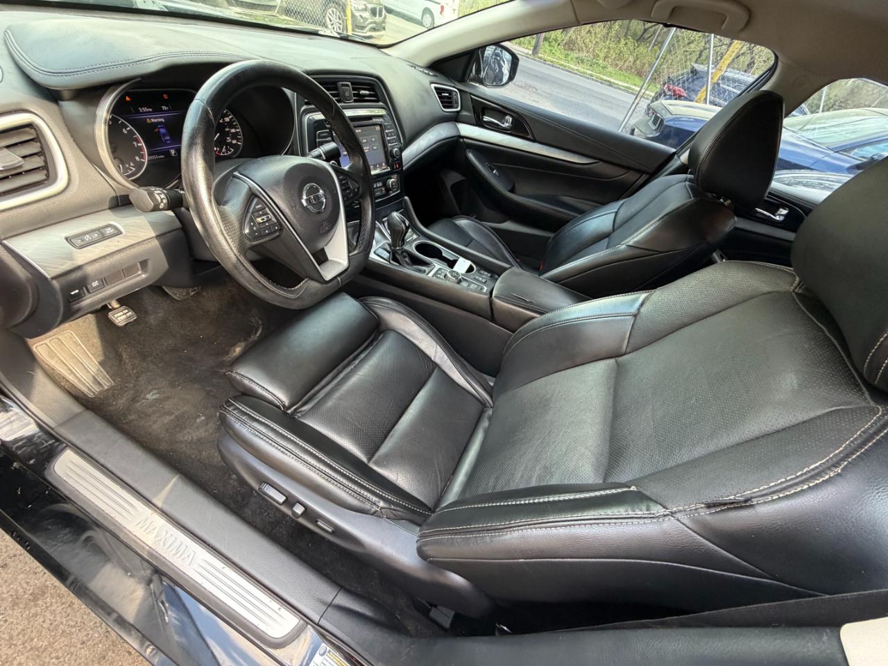 Nissan Maxima 3.5 SV 2017