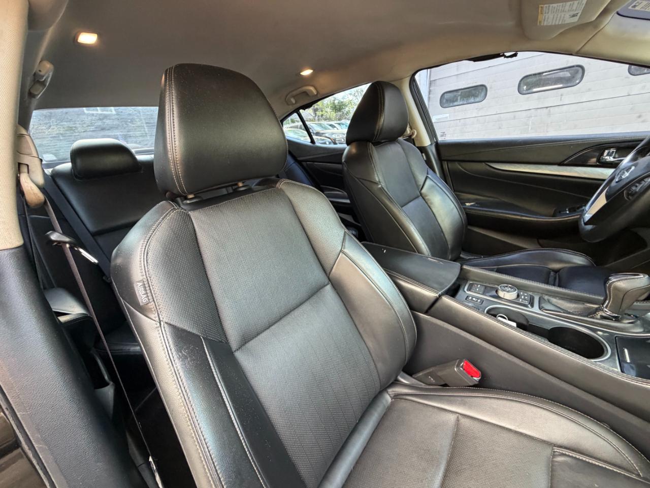 Nissan Maxima 3.5 SV 2017