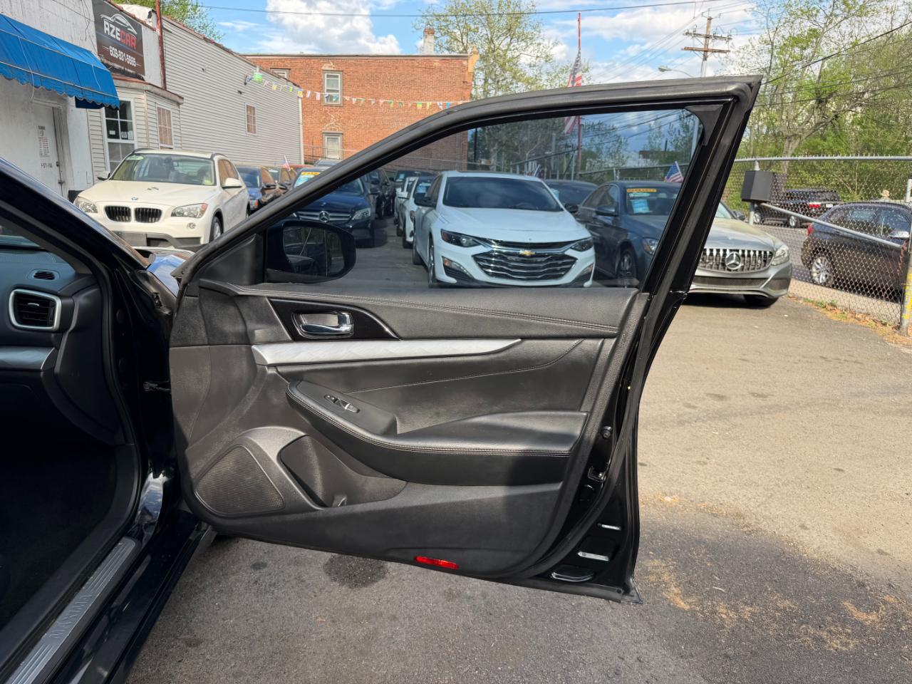 Nissan Maxima 3.5 SV 2017