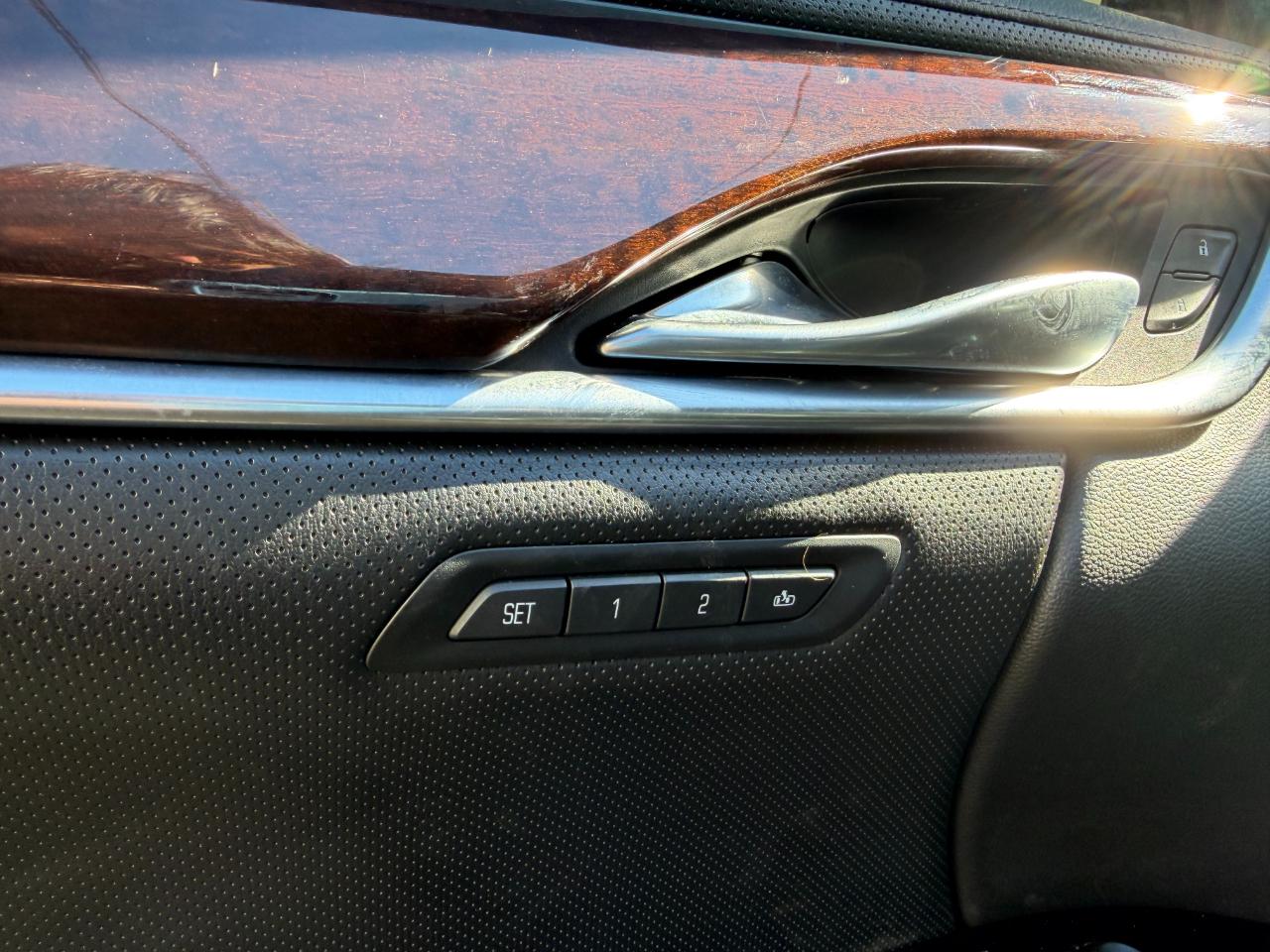 Cadillac XTS Luxury AWD 2015